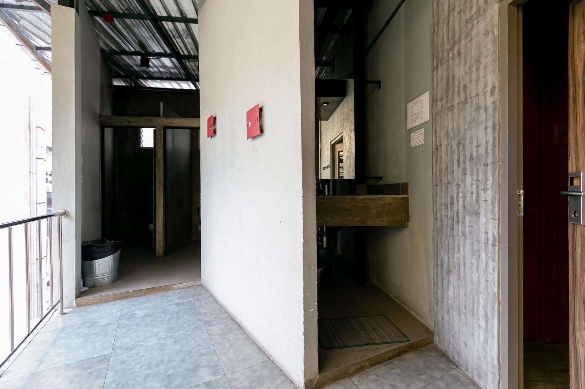 Loftel 22 Hostel Bangkok Exterior foto